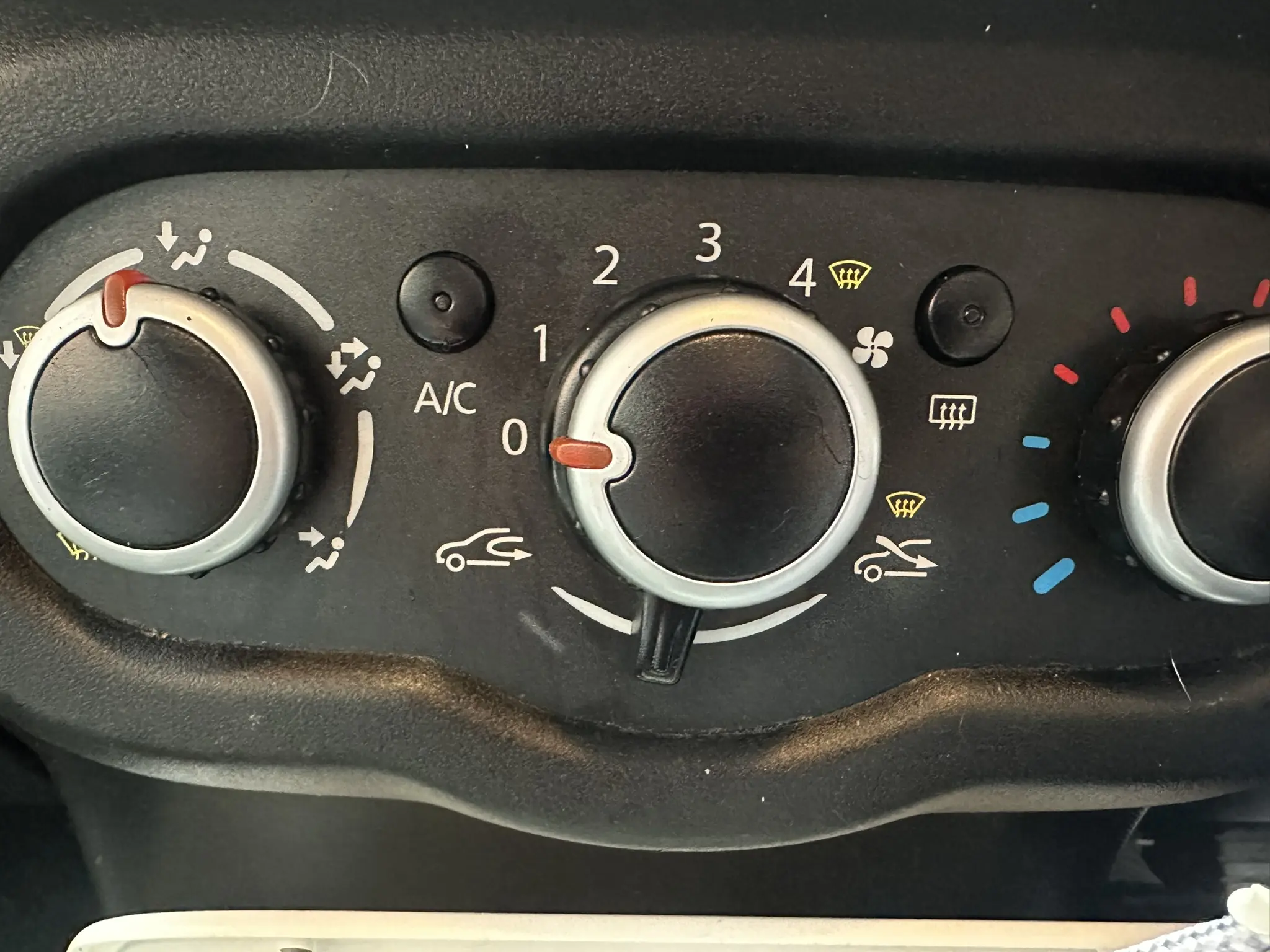 Renault Twingo Image 23